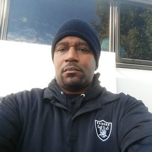 Meet your Posher, Sidney